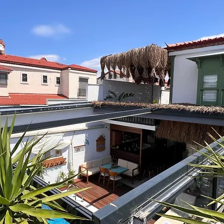 Elin Alaçatı * Çeşme