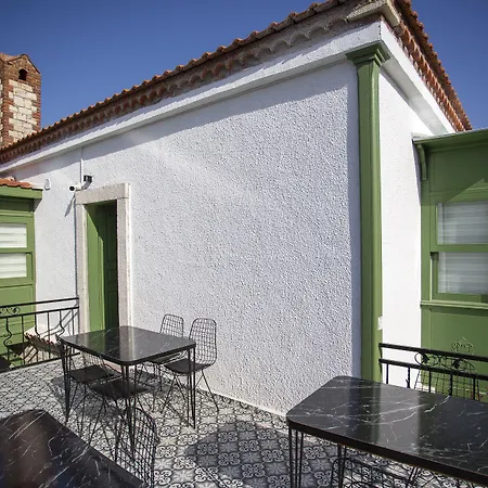 Elin Alaçatı * Çeşme