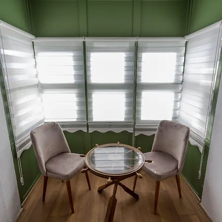 Elin Alaçatı Çeşme