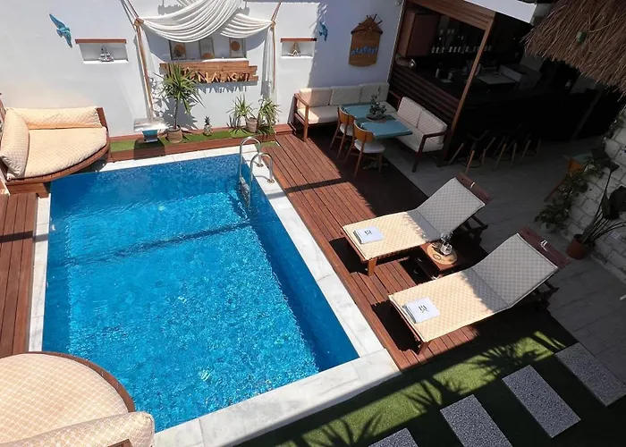 Elin Alacati فندق *