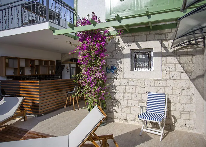 Elin Alacati فندق *